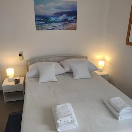 Apartamento Blaza Prvić Luka